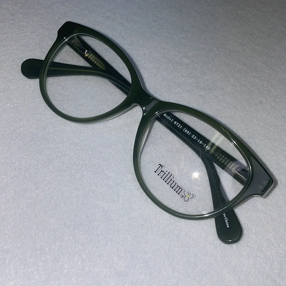 NEW Trillium Green Glasses